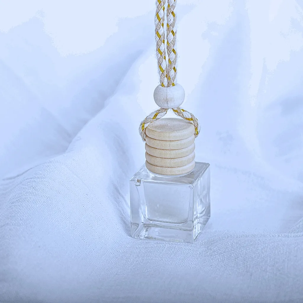 Frozen Lake Mood Diffuser – Sea Minerals Holiday Edition cube 3.webp