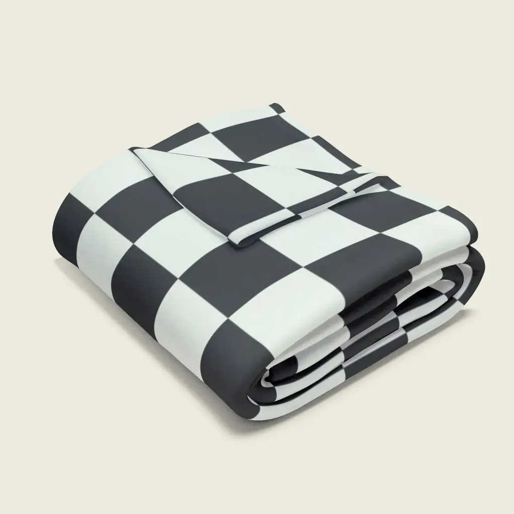 Cozy Checkerboard Fleece Blanket Soft Warm Throw for Couch & Travel